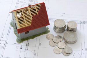 相続時精算課税制度：相続時までに時価が変わる財産でメリットがある